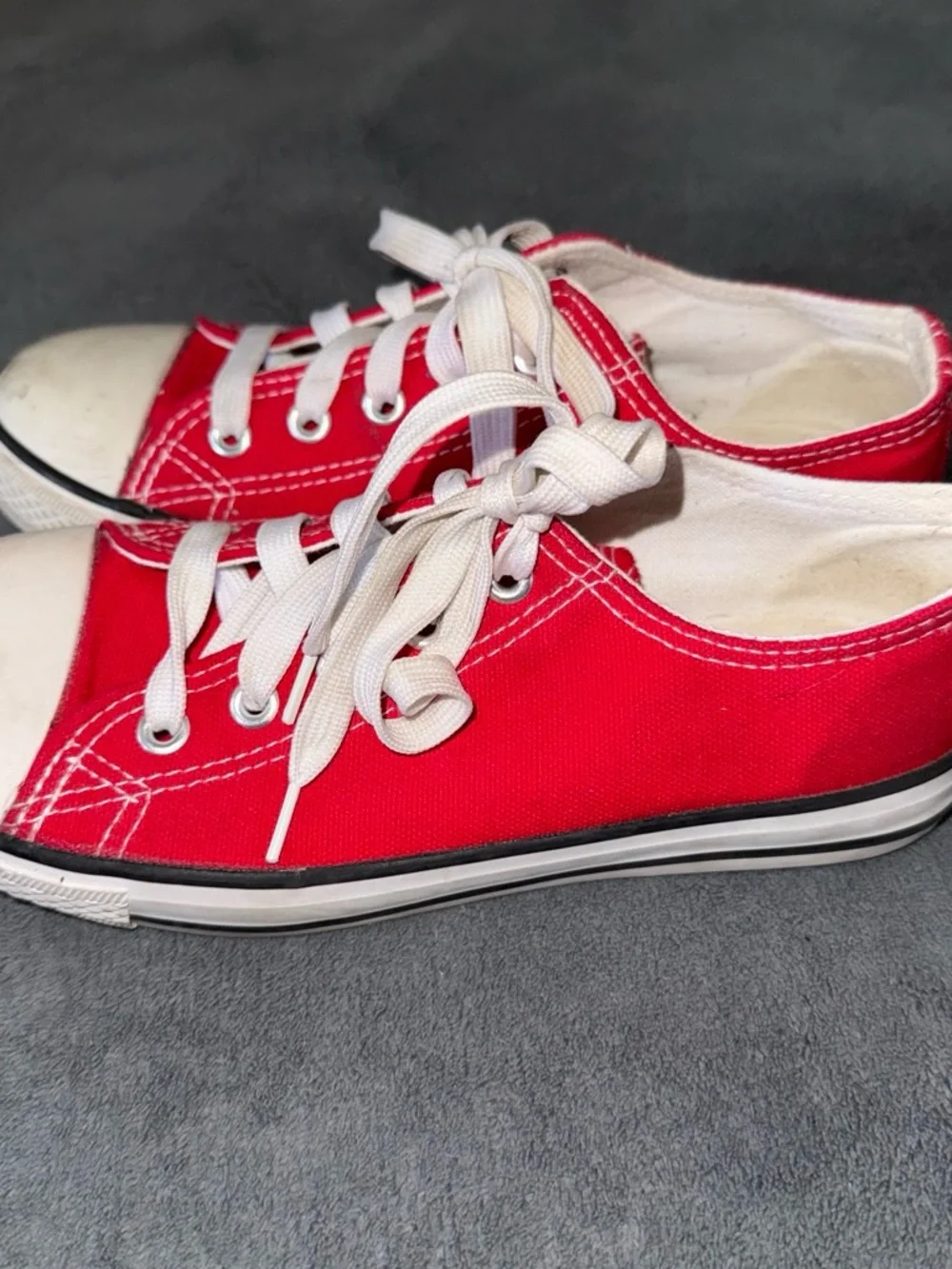 Converse Kids Red Canvas Low-Top Sneakers with White Accents